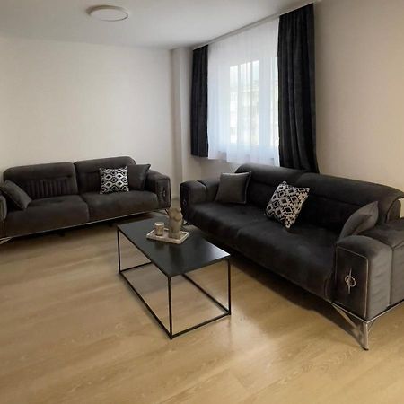 דירות Zepce Apartman Lux מראה חיצוני תמונה