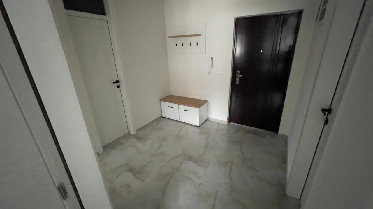 דירות Zepce Apartman Lux מראה חיצוני תמונה