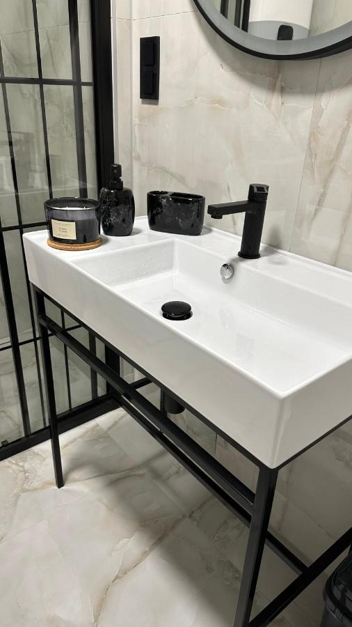 דירות Zepce Apartman Lux מראה חיצוני תמונה